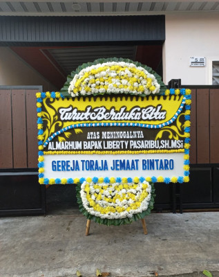 Papan Bunga Duka di Pahandut